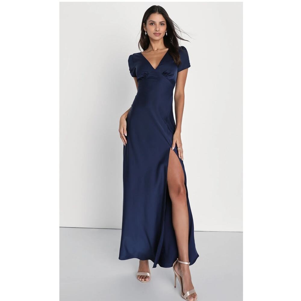 NWT Lulus Romance Navy Blue Satin Puff Sleeve Maxi 2x Plus Wedding Formal